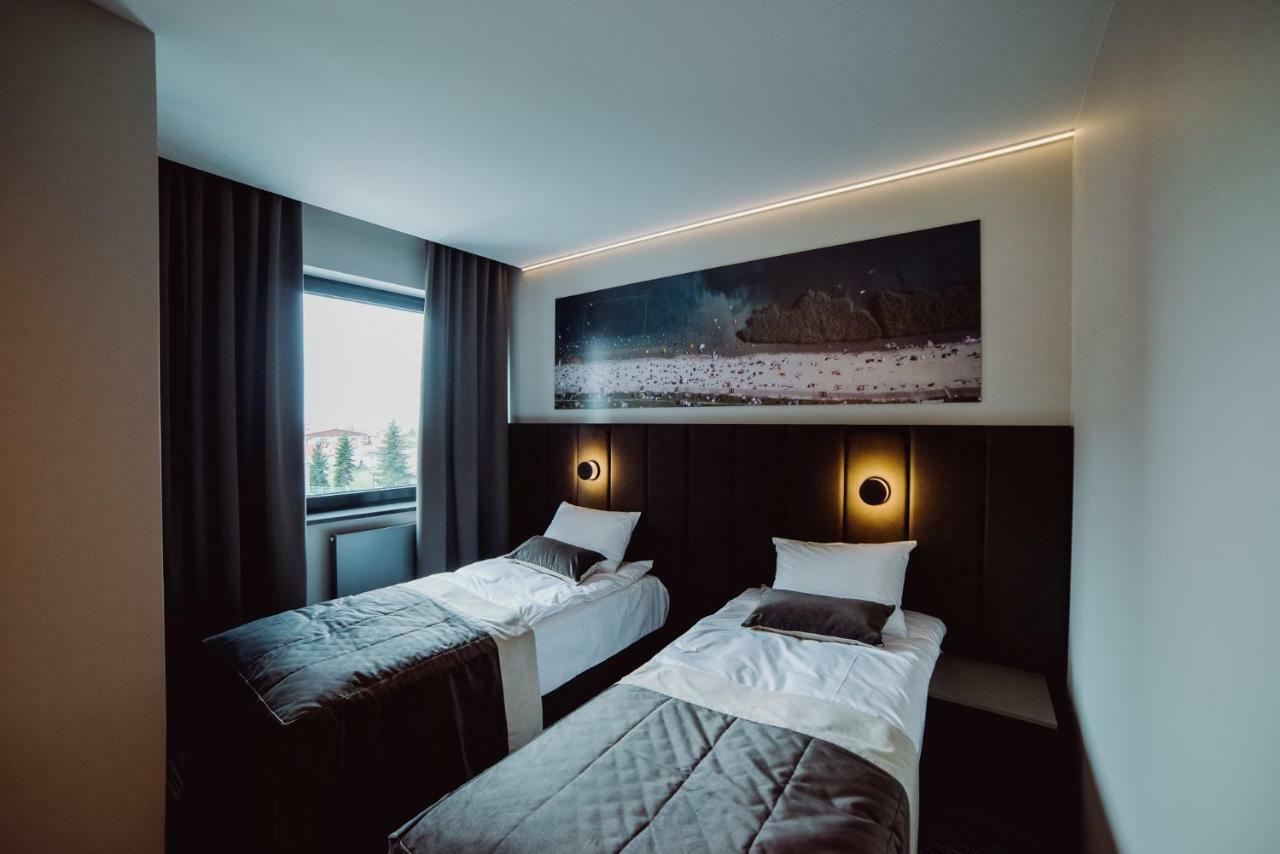 Hotel Evva Tarnobrzeg Exteriör bild